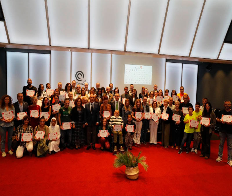 Foto de grupo de premiados Acci&oacute;n Social Fundaci&oacute;n Cajastur